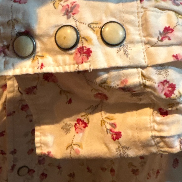 Ralph Lauren White and Pink Floral Casual Button Down Shirt Rare. - Picture 3 of 4